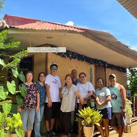 Rovi Homestay Coron Εξωτερικό φωτογραφία