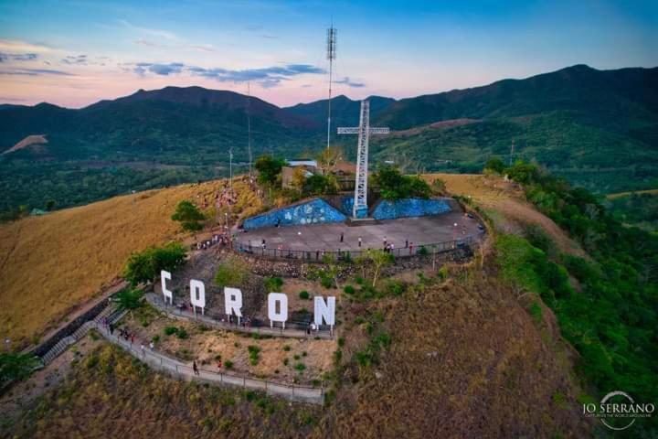 Rovi Homestay Coron Εξωτερικό φωτογραφία