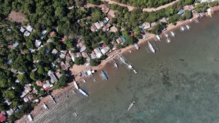 Rovi Homestay Coron Εξωτερικό φωτογραφία